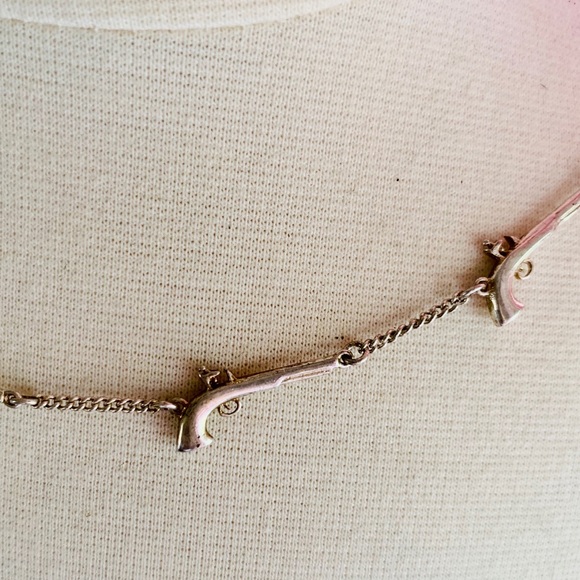 Disney 2006 Johnny Depp Pirates Pistol Necklace - Picture 4 of 5